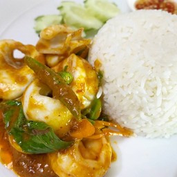 ผัดพริกแกง (ราดข้าว)