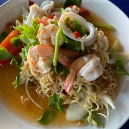 ยำมาม่า