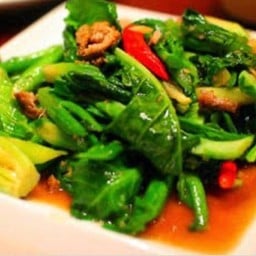 ข้าวคะน้าปลาเค็ม