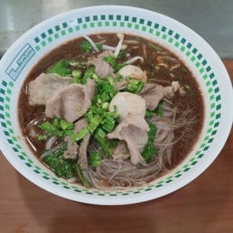ก๋วยเตี๋ยวป้าน้อย