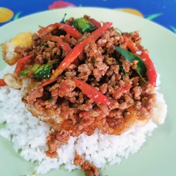 ข้าวฉู่ฉี่ไข่ดาว