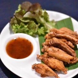 ปีกไก่ทอด