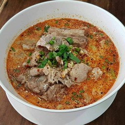 บะหมี่ต้มยำน้ำข้นกระดูกหมู
