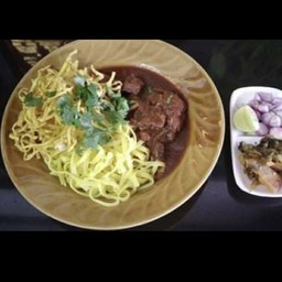 ข้าวซอยฮังเล พิเศษ