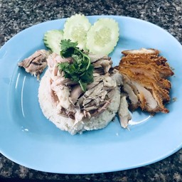 เจ๊เสาว์ข้าวมันไก่ by ป๊อดตี้