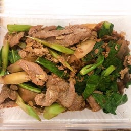 ผัดซีอิ๊วหมู