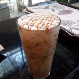 คาราเมลมัคคิอาโต้เย็น