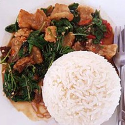 บ้านกระเพราเจ๊ณี กาแฟโบราณ