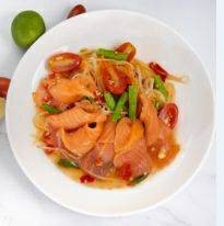 ส้มตำแซลมอน
