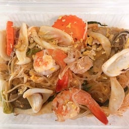 สุกี้แห้ง