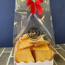 ขนมปังกรอบเนย น้ำตาล