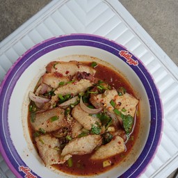 น้ำตกหมู
