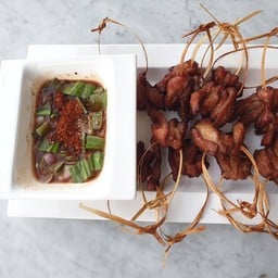 หมูทอด แม่จำเนียร