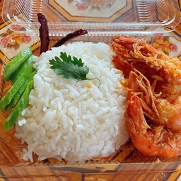 ข้าวกุ้งกระเทียม