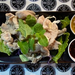 ยำหมูมะนาว