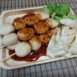 ลูกชิ้นกินอีก ตลาดหัวตะเข้