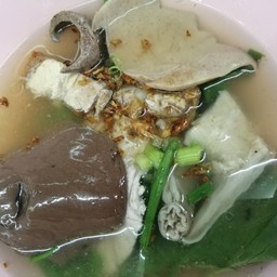 เกาเหลาเลือดหมู