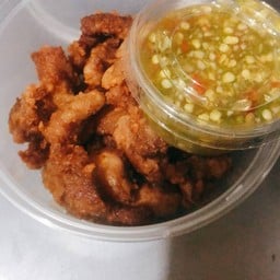 หมู 3 ชั้นทอดน้ำปลา