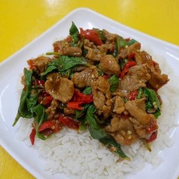 ข้าวกระเพราหมูชิ้น