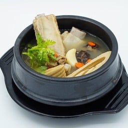 แบดเตอรี่ (ซุปกระดูกหมู) Pork Rib Soup