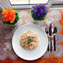ข้าวผัดเบคอน