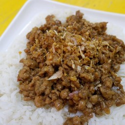 ข้าวหมูสับกระเทียม
