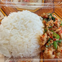 ข้าวกระเพราเนื้อ
