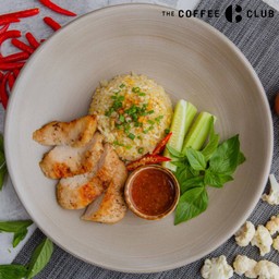 Cauliflower Fried Rice with Grilled Chicken and Jeaw Sauce