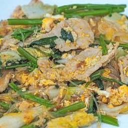 สุกี้แห้งหมู