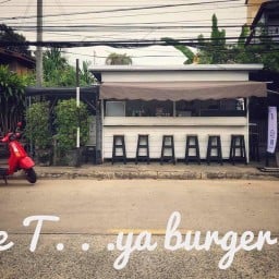 The T ya burger(เดอะ ทีย่า เบอร์เกอร์