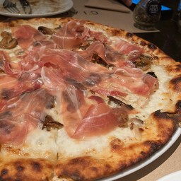 Alpina Pizza (R)