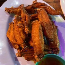 ปีกไก่ทอด