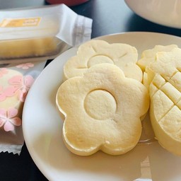 ชีสทาร์ตสตรอว์เบอร์รี