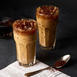 กาแฟนม-น้ำผึ้ง เย็น Iced Honey Coffee