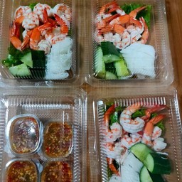 คุณน้อง กุ้งแซ่บ