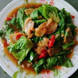 มาชิมก่อน ข้าวกะเพรา ข้าวหน้าไก่กรอบ กะเพรา ข้าวไข่ข้น ข้าวคอหมูย่าง ดาวทอง