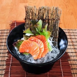 ปลาแซลมอนสด