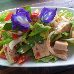 ยำหมูยอสวีทเลมอน