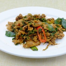 ผัดเผ็ดหมูป่า ไม่นม