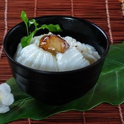 ข้าวหน้าครีบปลาตาเดียว+ตับห่าน