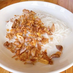 หมี่กระเทียมเจียว