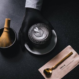 Hot - Black marble latte 