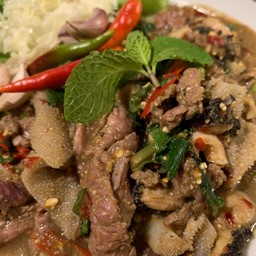 ลาบเนื้อ