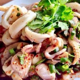 ลาบปลาหมึก