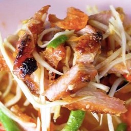 ตำคอหมูย่าง