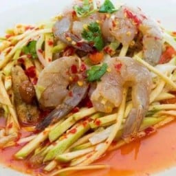 ตำมะม่วงกุ้งสด