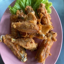 ปีกไก่ทอด