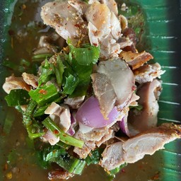 ไก่ย่างน้ำตก