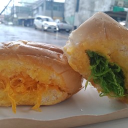 ปังปูริเย่ใส้ทะลัก-น้ำมะพร้าวปั้นนมสด-น้ำแข็งใสฟรุ้งฟริ้ง