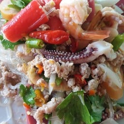 ยำวุ้นเส้นรวมมิตร (แยกน้ำหรือไม่ระบุด้วยจ้า)